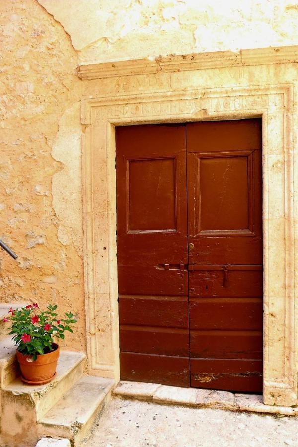 تريفي Twins' Historical Apartment المظهر الخارجي الصورة